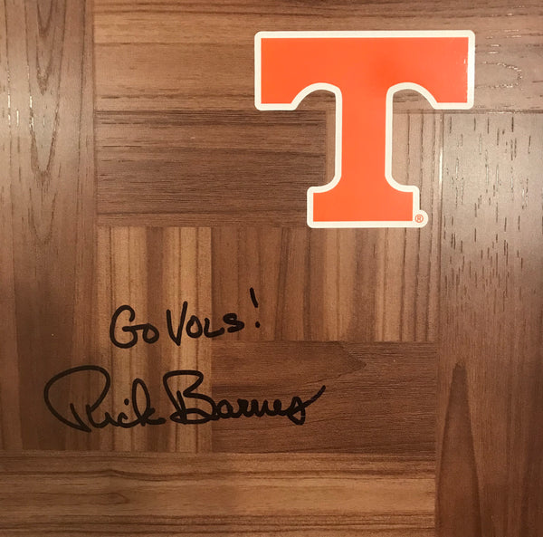 Coach Barnes signed Floorboard
